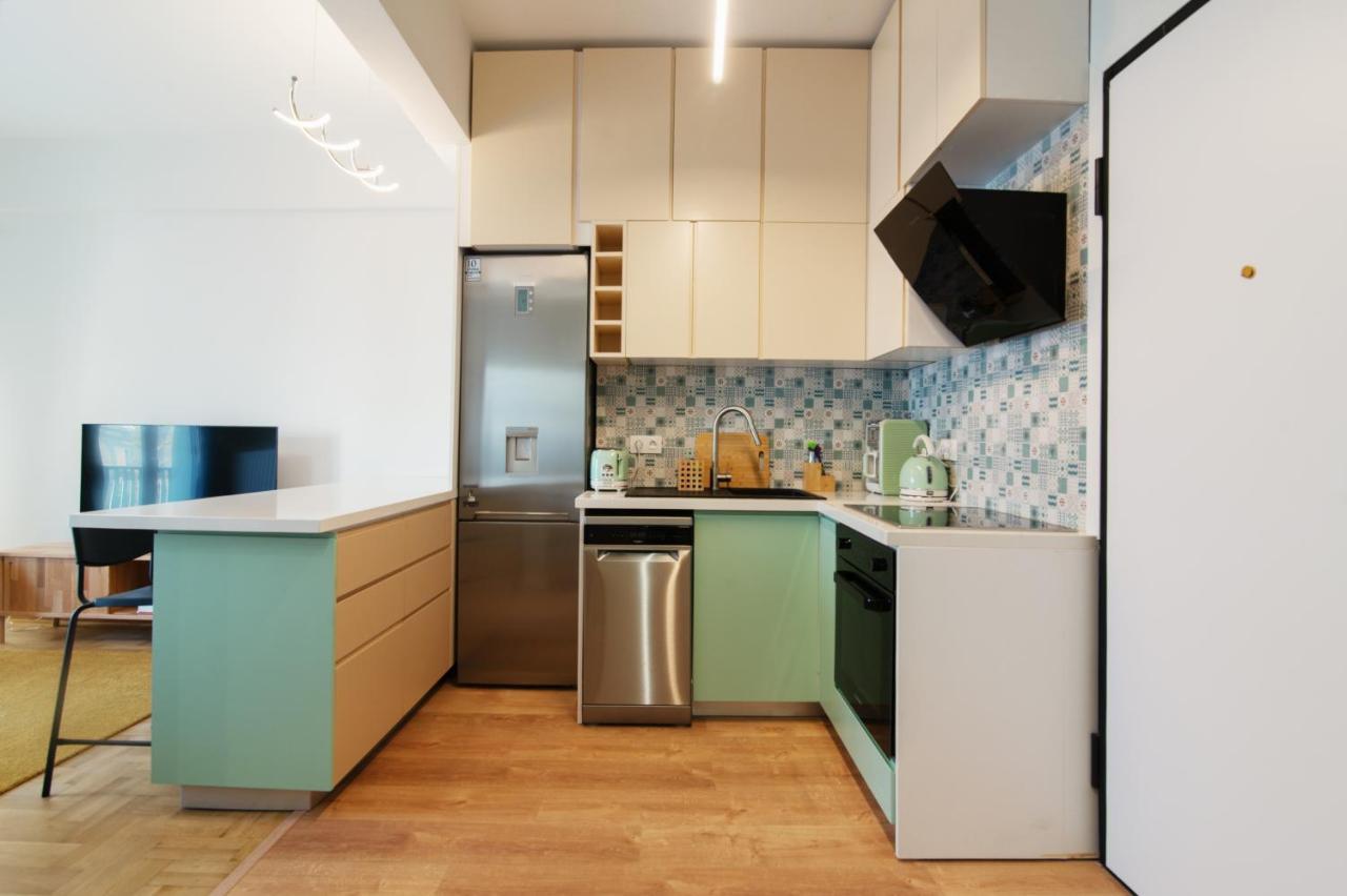 Luxury 1-Bedroom Apartment By The Sea In Αθήνα Εξωτερικό φωτογραφία